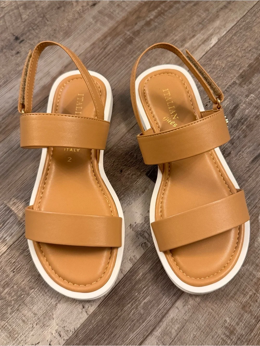 Italian Girls Sandals Size 2 – Tan/Cognac 🤎✨ NEW WITHOUT TAGS